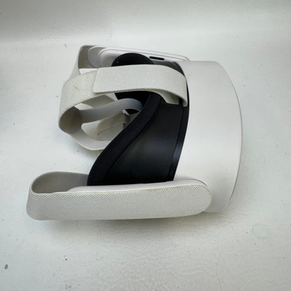 Meta Quest 3S 128GB Standalone All-in-One VR Headset P97