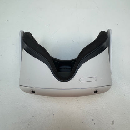 Meta Quest 2 128GB Standalone All-in-One VR Headset w/controllers KW49CM