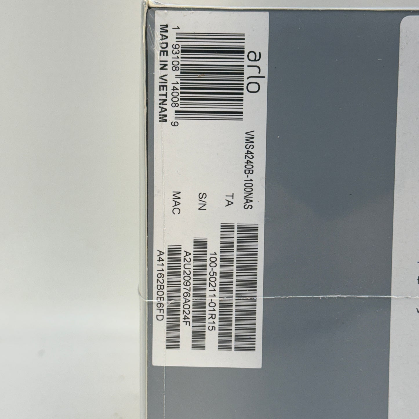 New Arlo Pro 3 VMS4240B-100NAS 2-Camera Security System 2K HDR Wireless Black