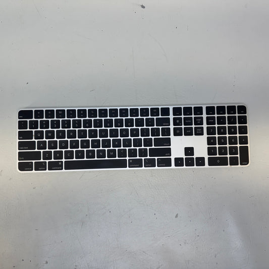 Apple Magic Keyboard 2 with Touch ID and Numeric Keypad A2520 Silver