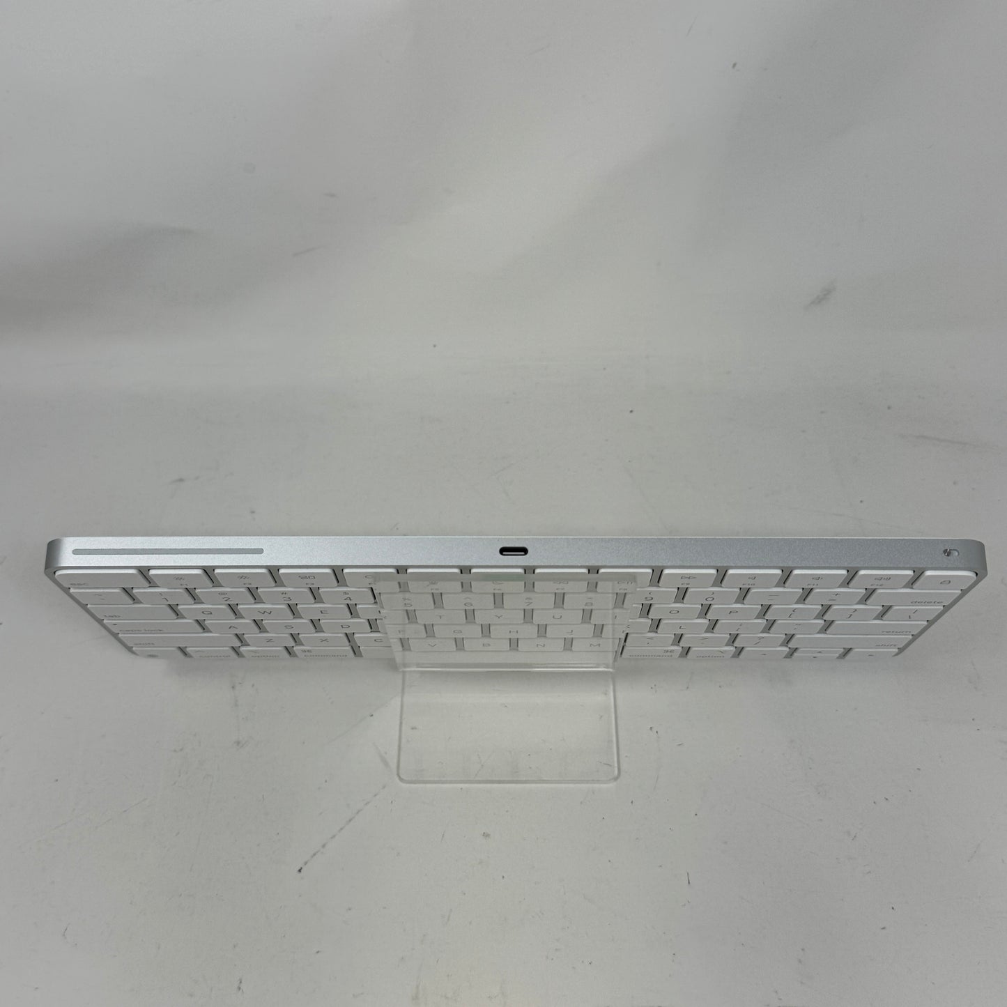 Apple Magic Keyboard (USB-c) A3203 Silver