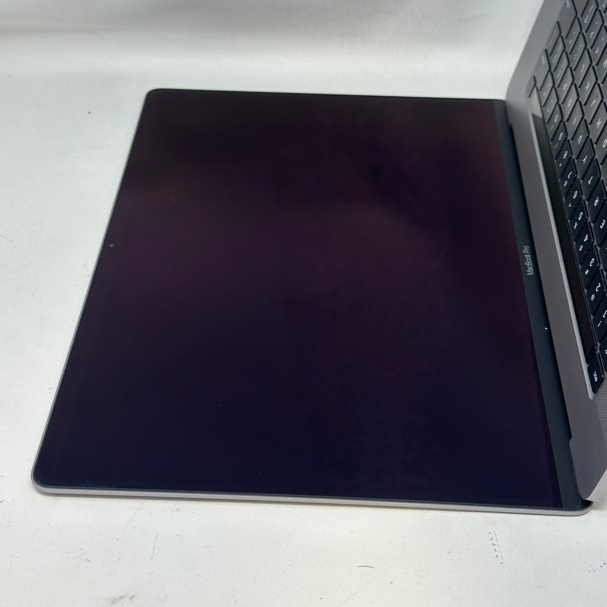 2019 Apple MacBook Pro 16" i9 2.4GHz 64GB RAM 4TB SSD Space Gray A2141