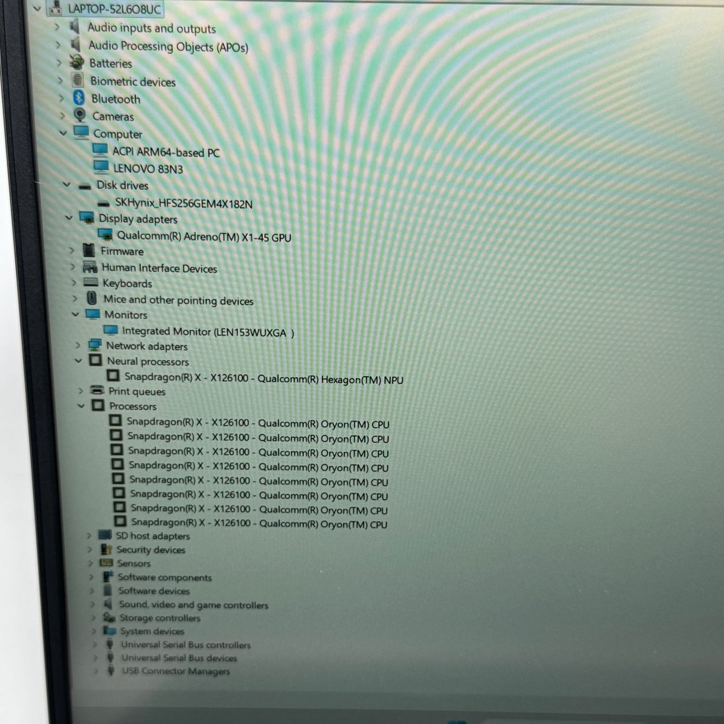 Lenovo IdeaPad Slim 3 15Q8X10 15.3 Snapdragon X-X126100 " 2.96Ghz 16GB RAM 256GB SSD