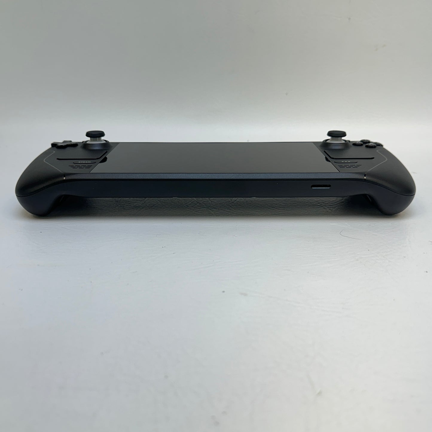 Valve Steam Deck 7" AMD 7nm Ryzen APU 16GB RAM 512GB Black 1010