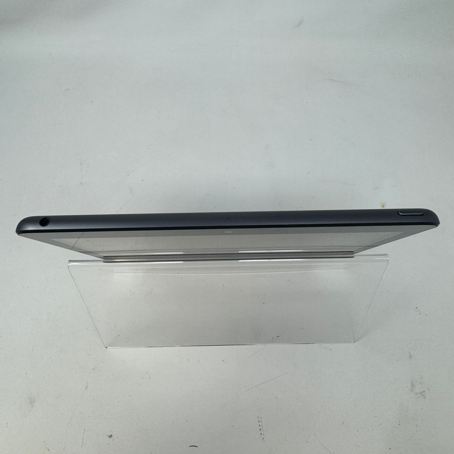 WiFi Only Apple iPad 9th Gen 256GB Space Gray MK2N3LL/A