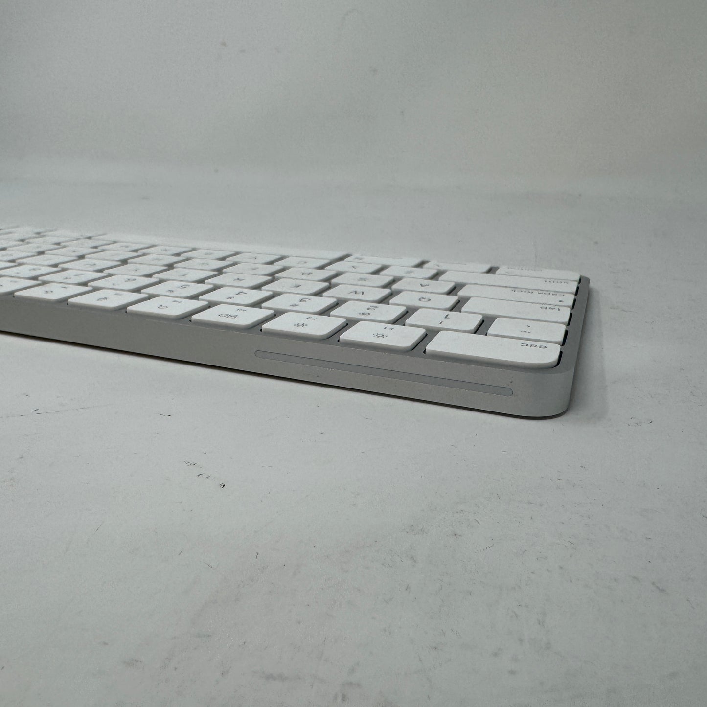 Apple Magic Keyboard 2 with Touch ID and Numeric Keypad A2520 White