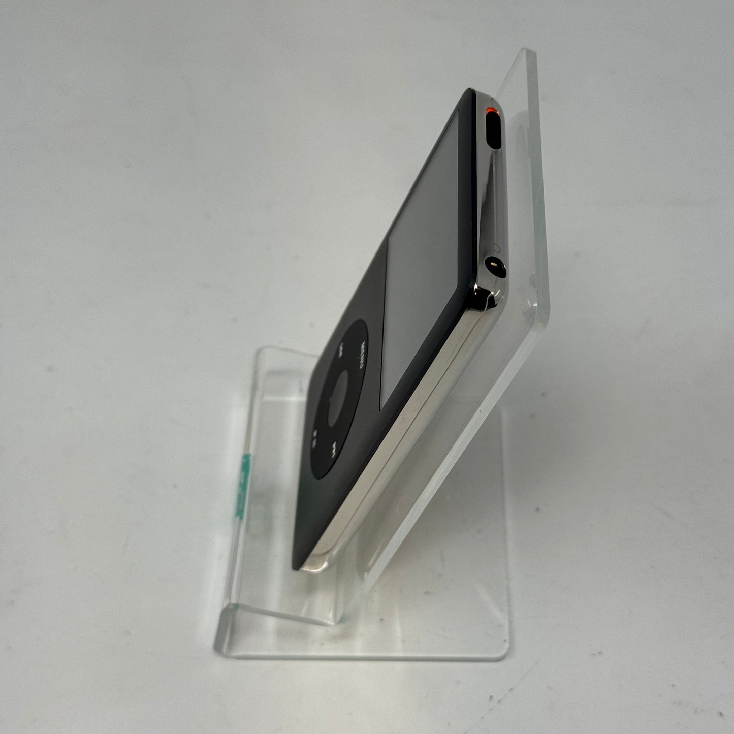 Apple iPod Classic 7th Gen 120GB Black  MB565LL/A