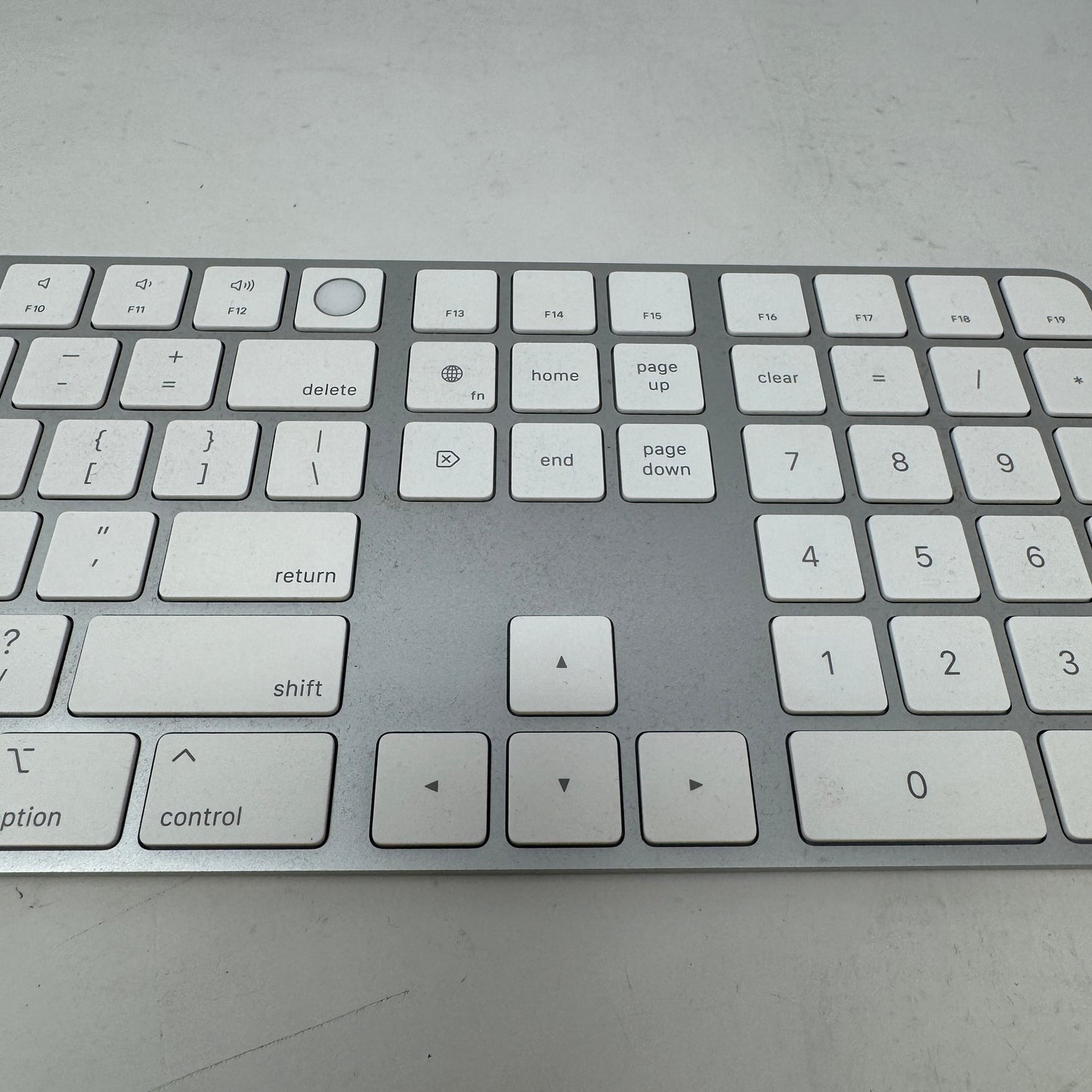 Apple Magic Keyboard 2 with Touch ID and Numeric Keypad A2520 White