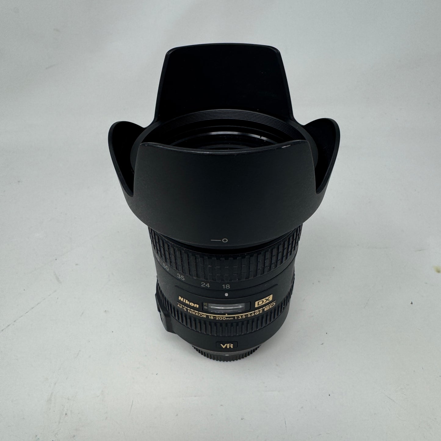 Nikon VR AF-S Nikon DX 18-200mm  f/3.5-5.6 Auto & Manual Lens