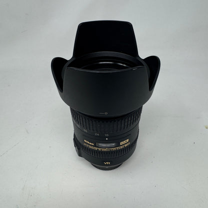 Nikon VR AF-S Nikon DX 18-200mm  f/3.5-5.6 Auto & Manual Lens