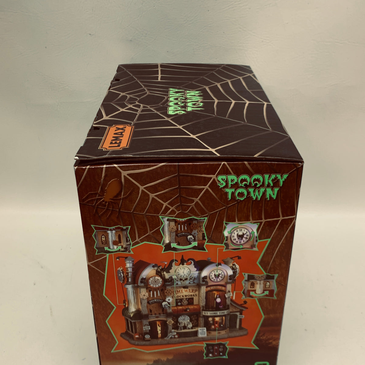 New Lemax Spooky Town Timewarp Clockworks Village Building 65513