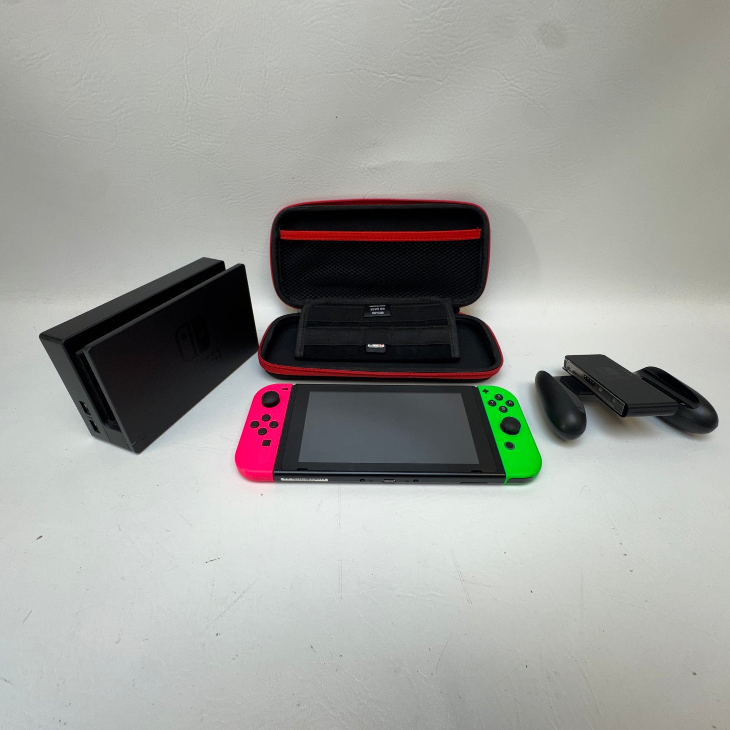 Nintendo Switch v2 Console Gaming System HAC-001(-01)  Red/Blue