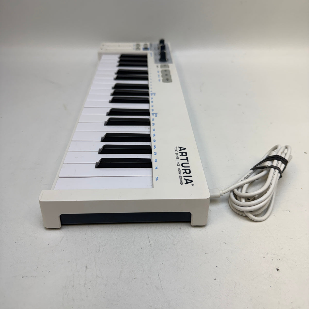 Arturia Keystep MIDI Keyboard Controller & Sequencer 