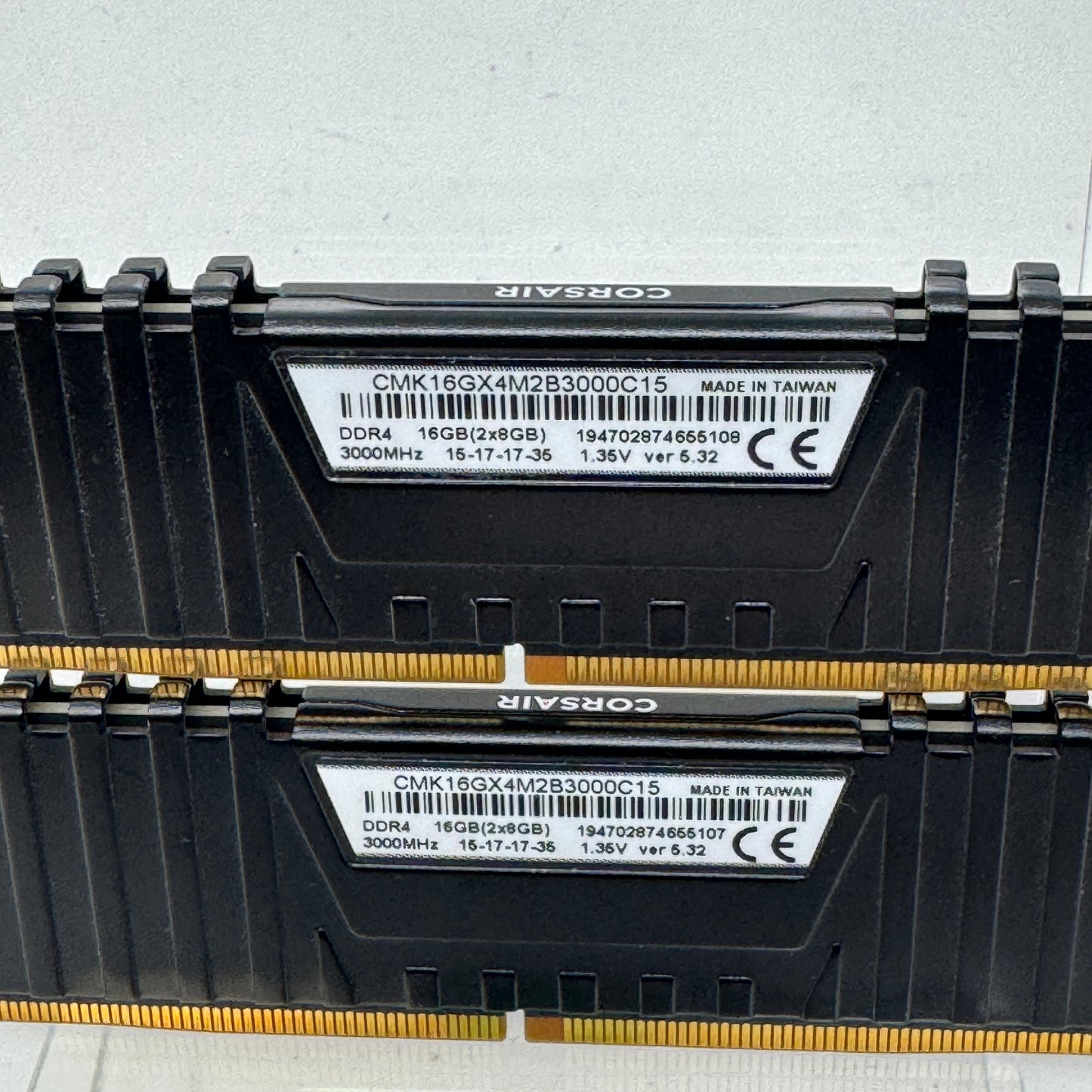 Corsair Vengeance LPX 16GB (2x8GB) RAM DDR4 3000MHz CM16GX4M2B3000C15