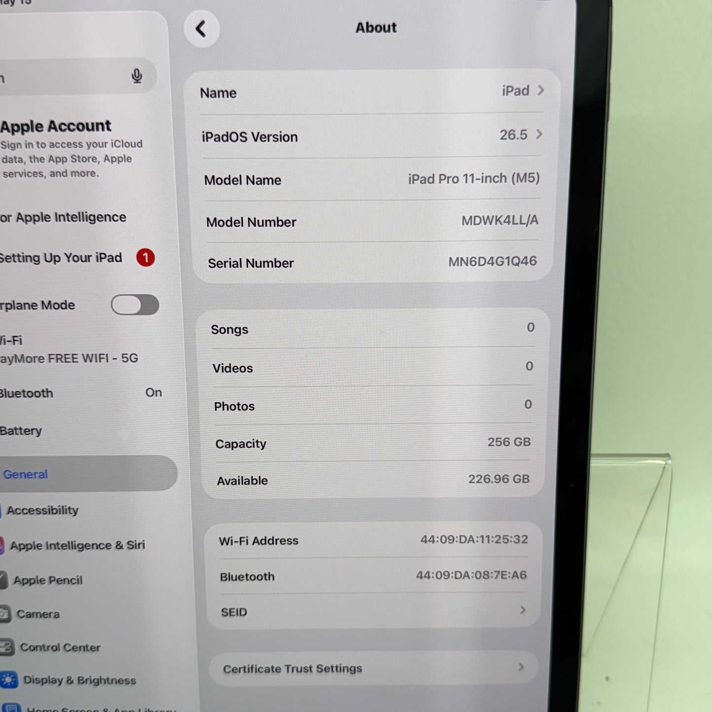 WiFi Only Apple iPad Pro 11" M5 256GB Space Black MDWK4LL/A