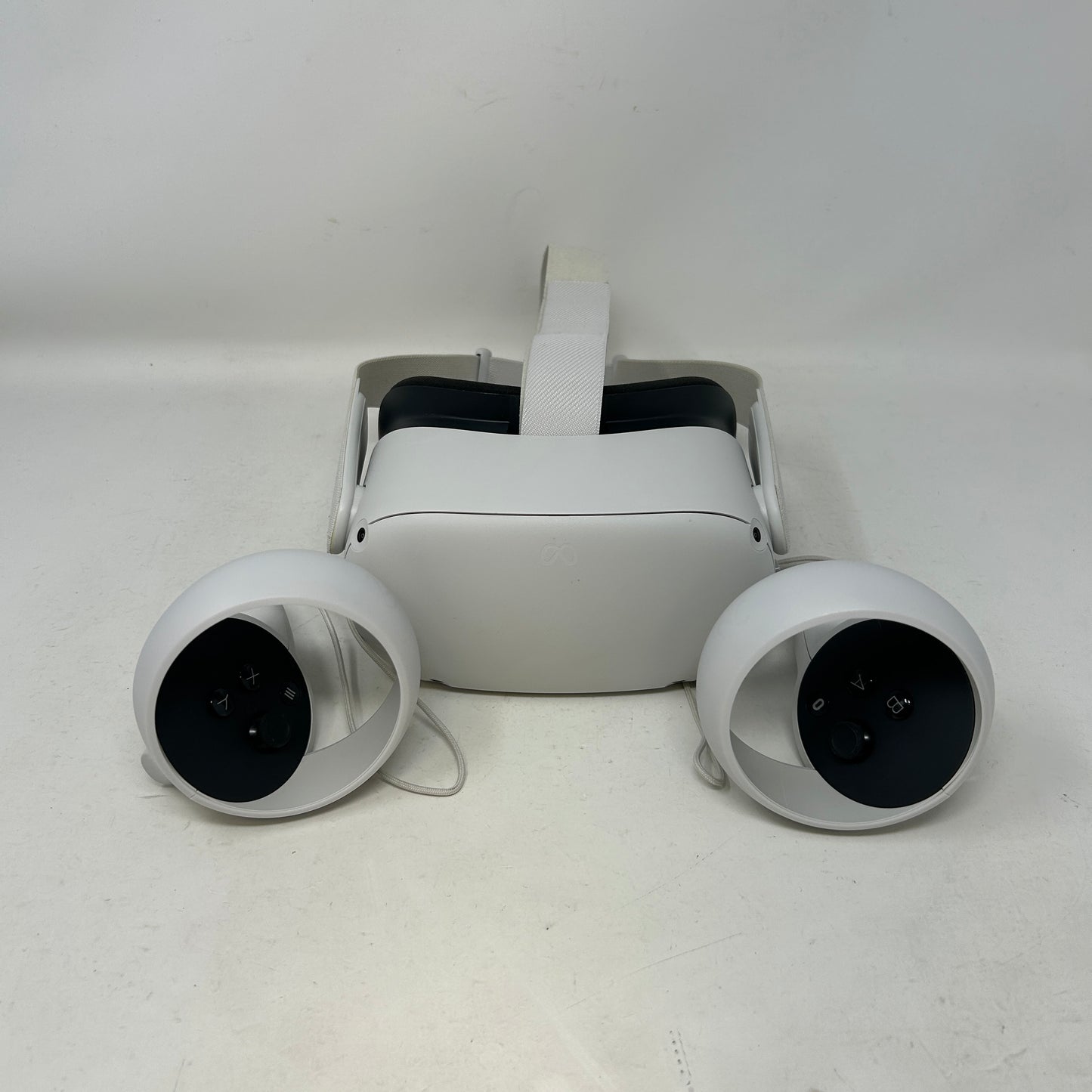 Meta Quest 2 64GB Standalone All-in-One VR Headset KW49CM