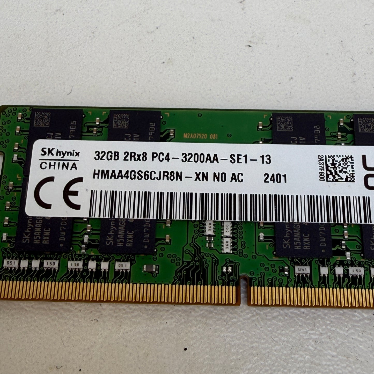 SK Hynix 2RX8PC43200AA 32GB (1x32GB) RAM DDR4 3200MHz HMAA4GS6CJR8N-XN