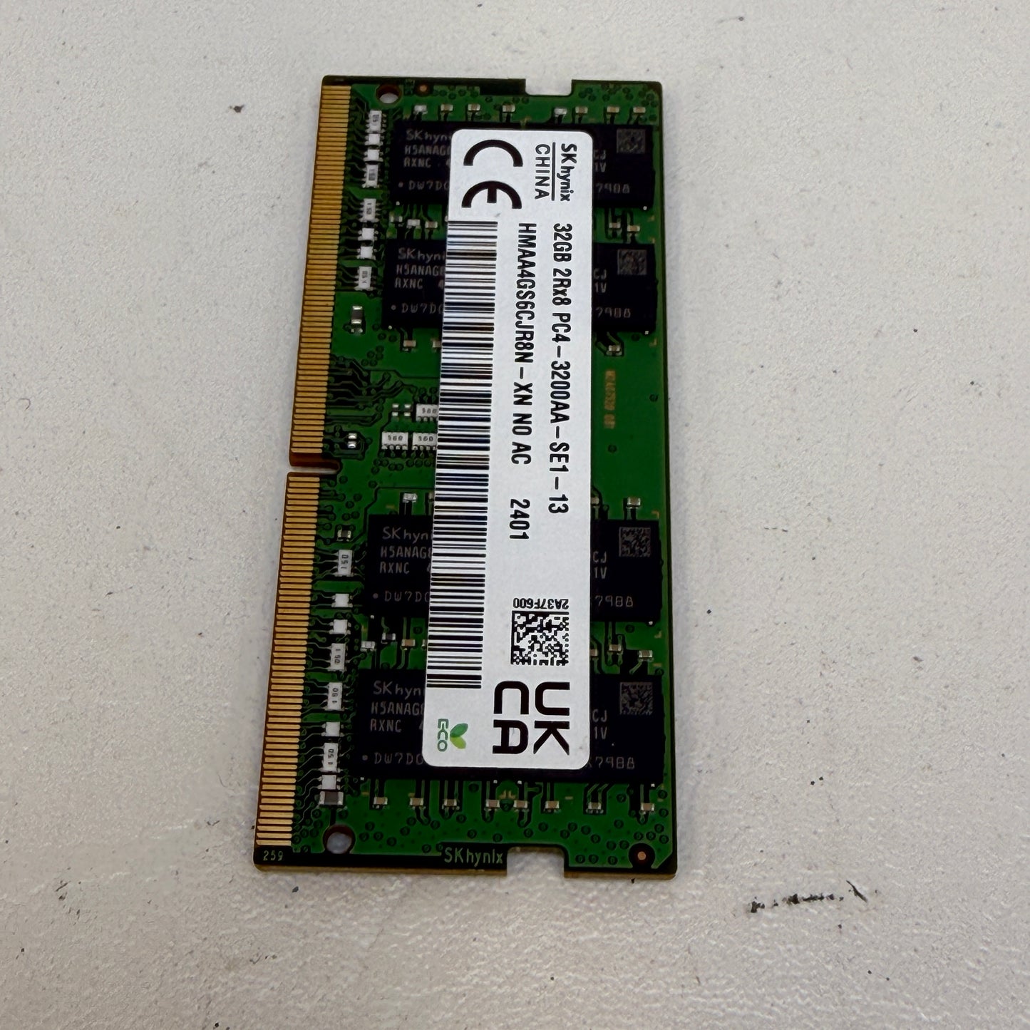 SK Hynix 2RX8PC43200AA 32GB (1x32GB) RAM DDR4 3200MHz HMAA4GS6CJR8N-XN