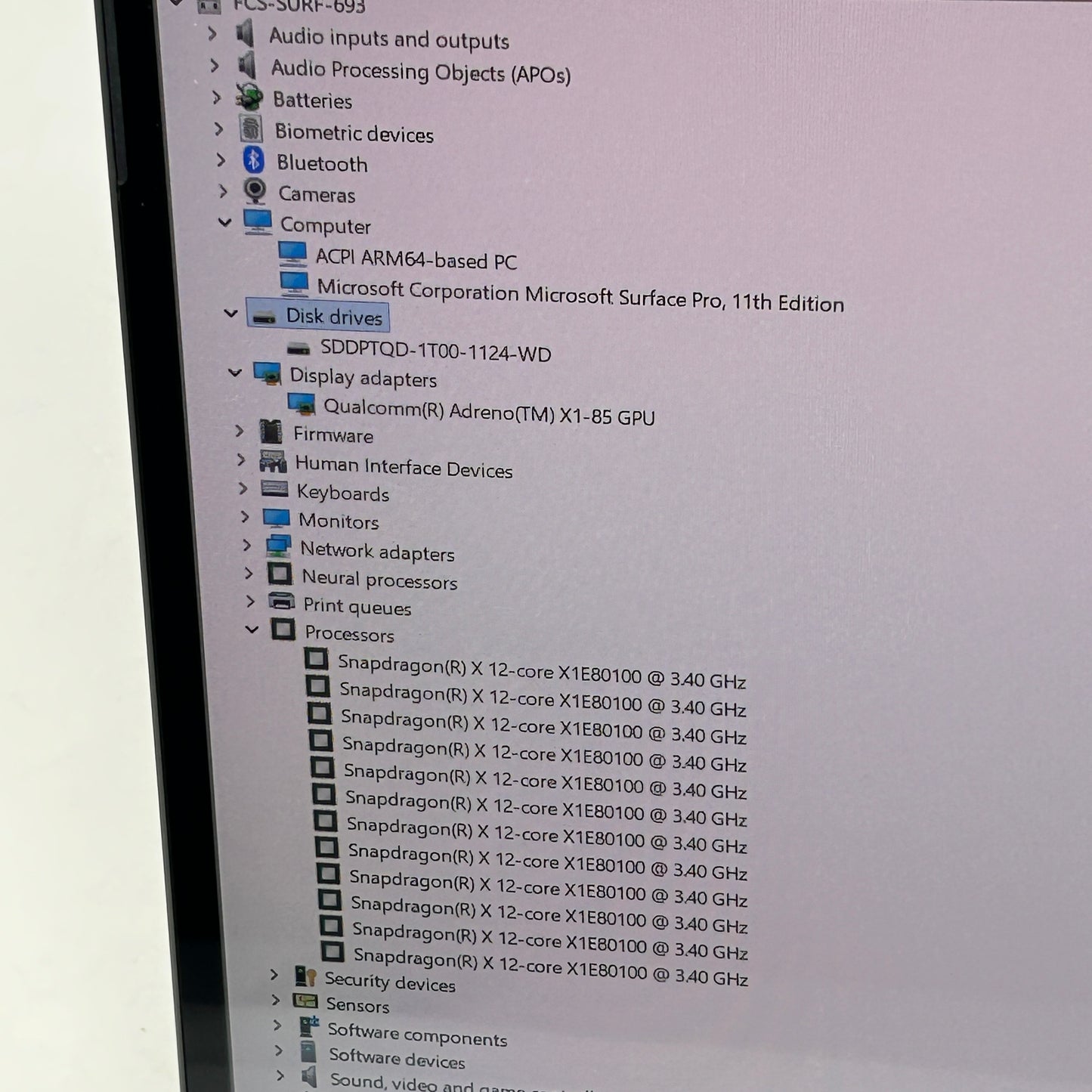Microsoft Surface Pro 11 2076 13" Snapdragon X Elite 3.4GHz 16GB RAM 1TB SSD