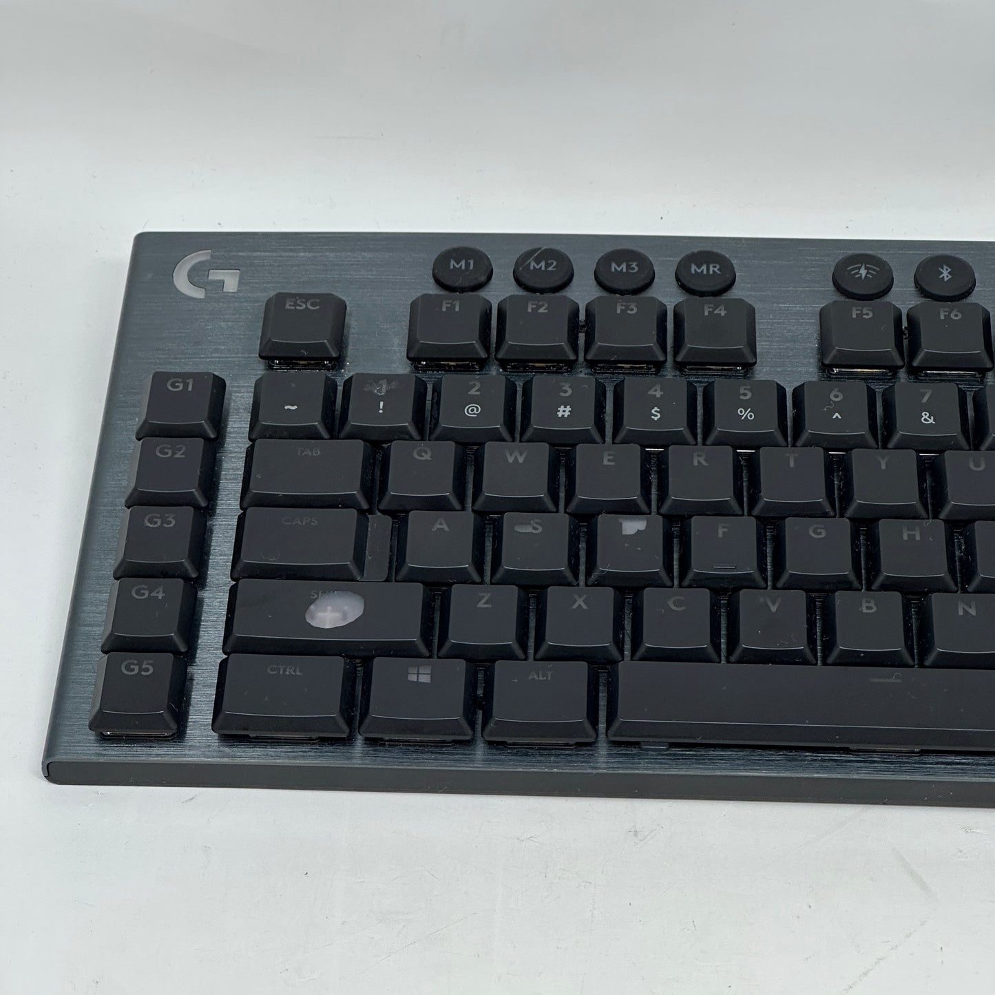 Logitech G915 Wireless RGB Mechanical Gaming Keyboard Y-R0069
