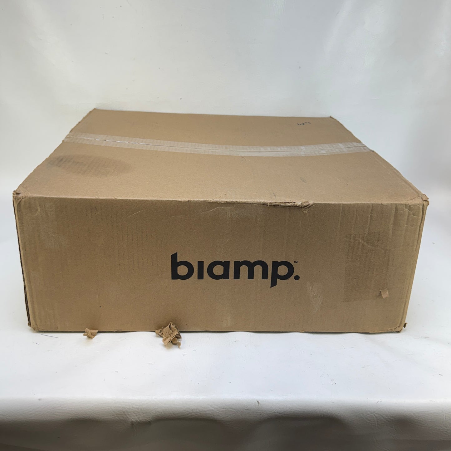 New Biamp Vocia VA-4030e Networked 4-Channel Amplifier 911.0298.900