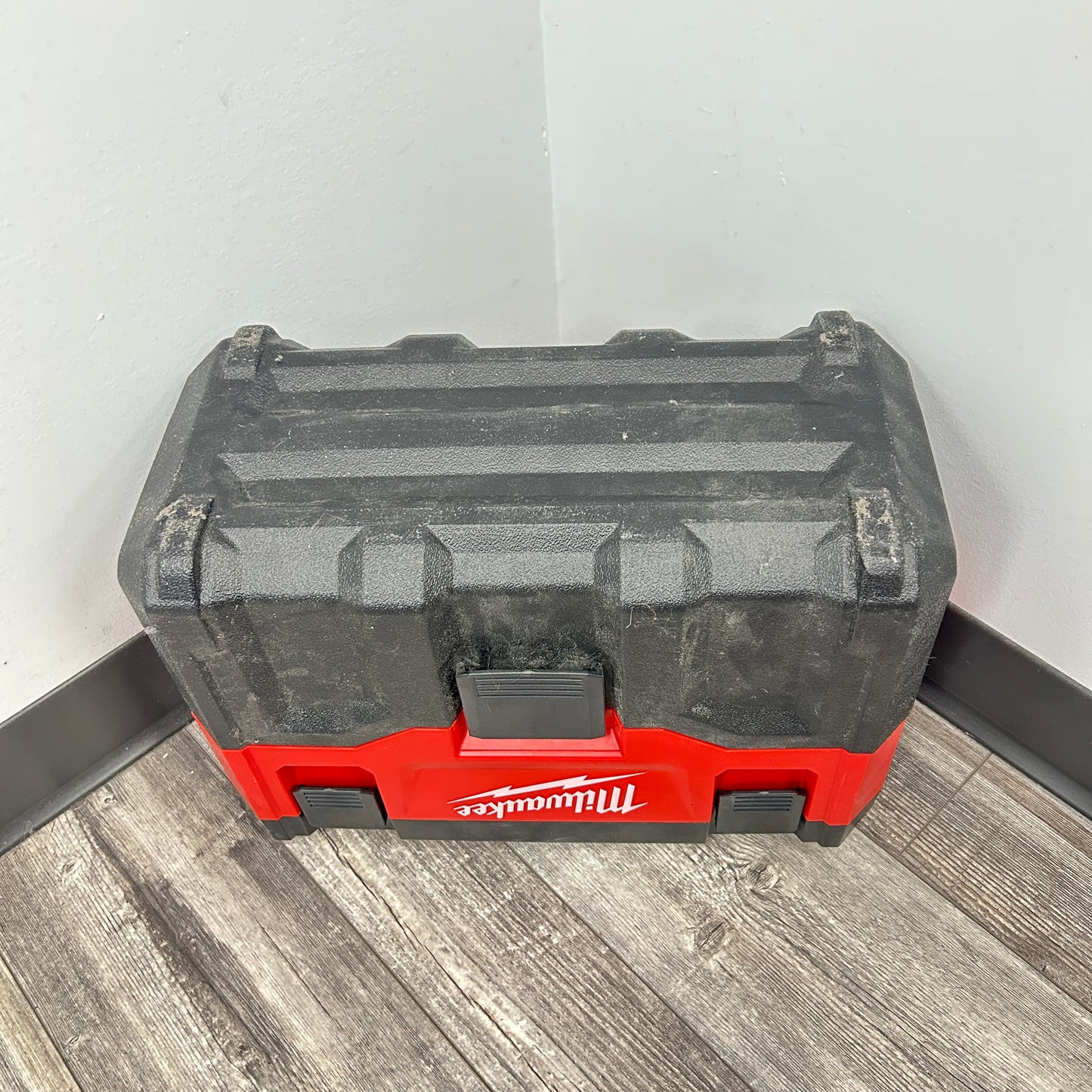 Milwaukee 0880-20 M18 18V Cordless Wet/Dry Vacuum