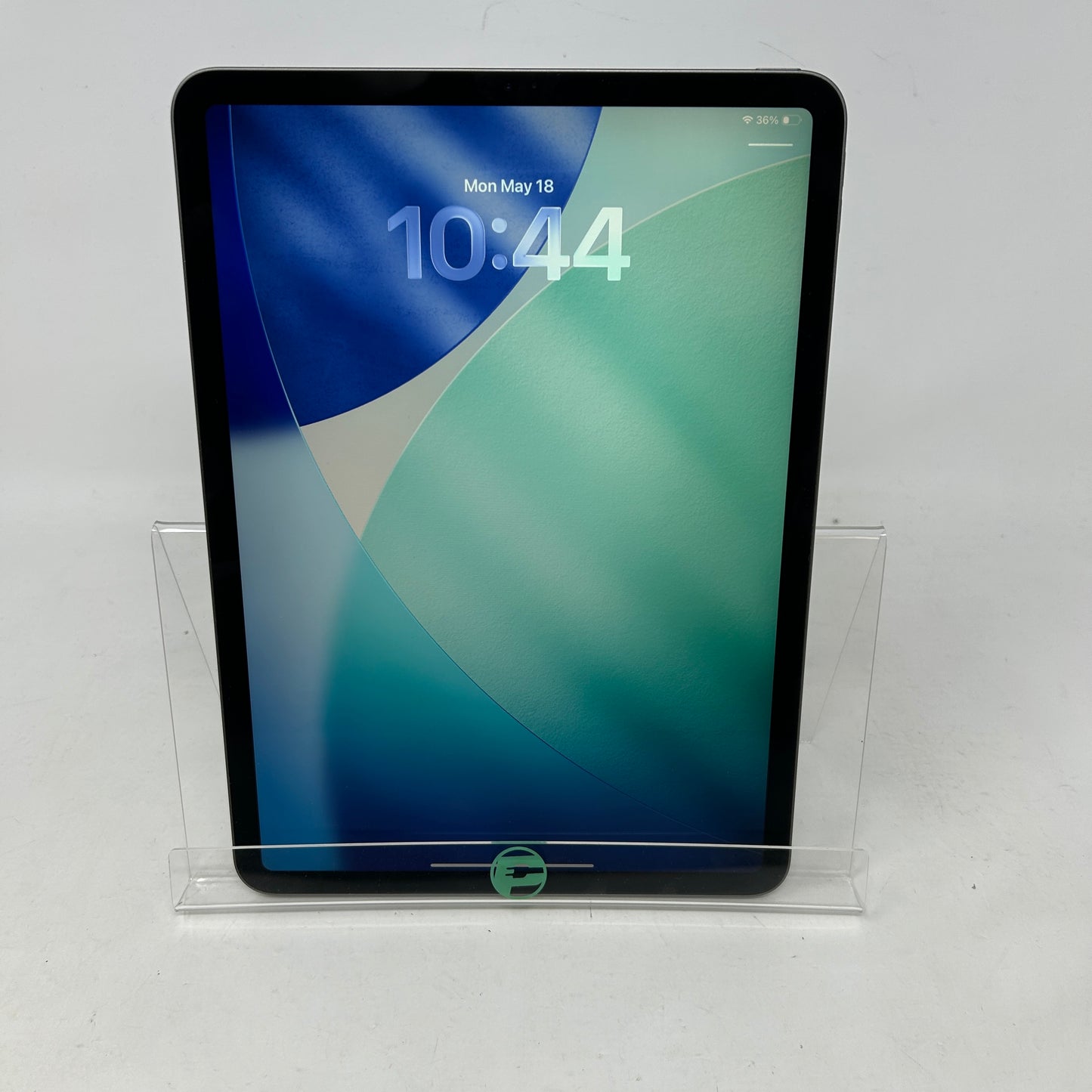 WiFi Only Apple iPad Pro 11" 1st Gen 64GB Space Gray MTXN2LL/A