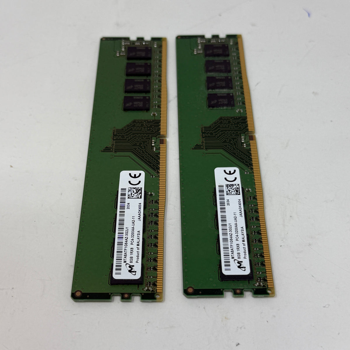 Micron 16GB (2x8GB) RAM DDR4 2933MHz MTA8AF1G64AZ-3G2J1