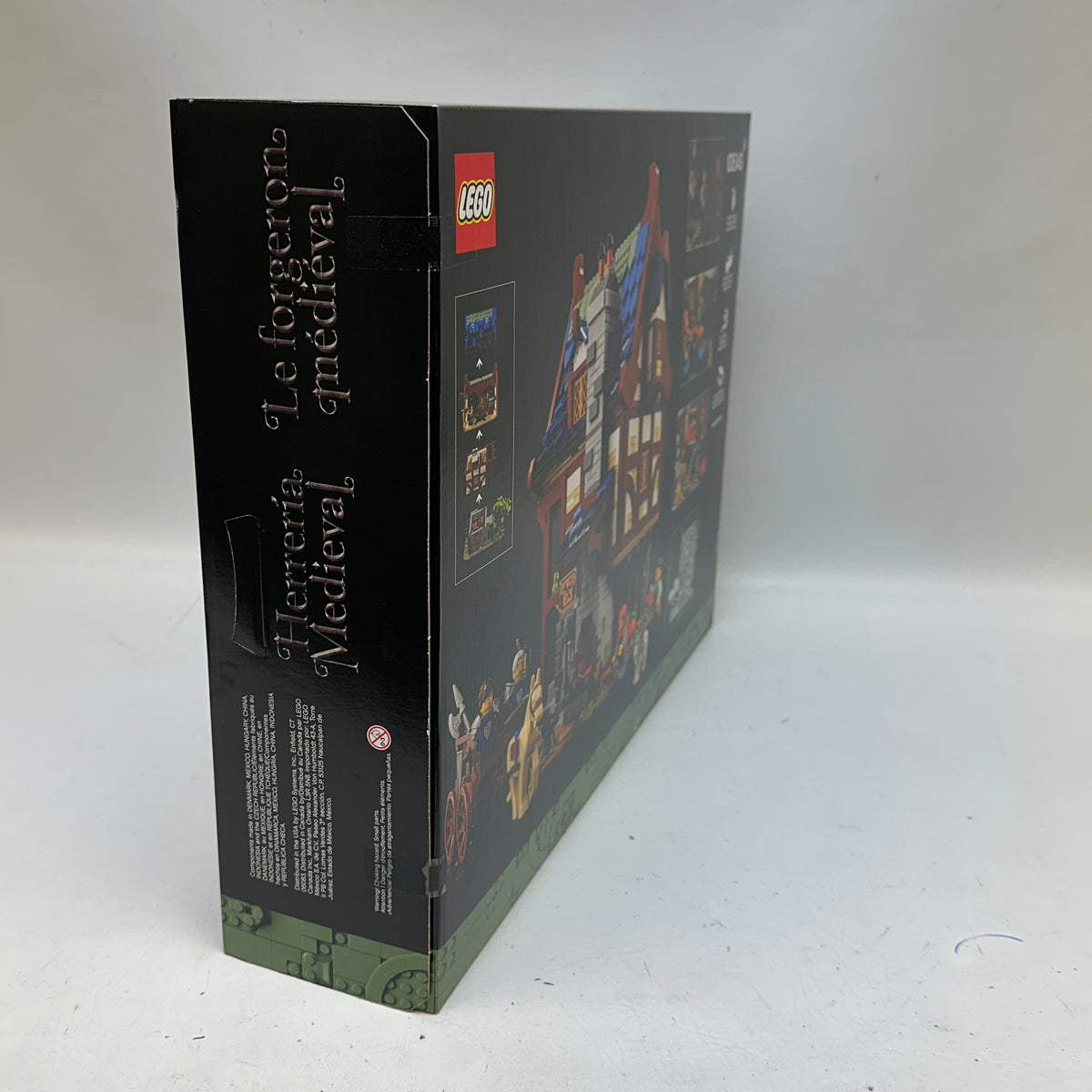 New LEGO Medieval Blacksmith 21325 Ideas Castle 2164pcs