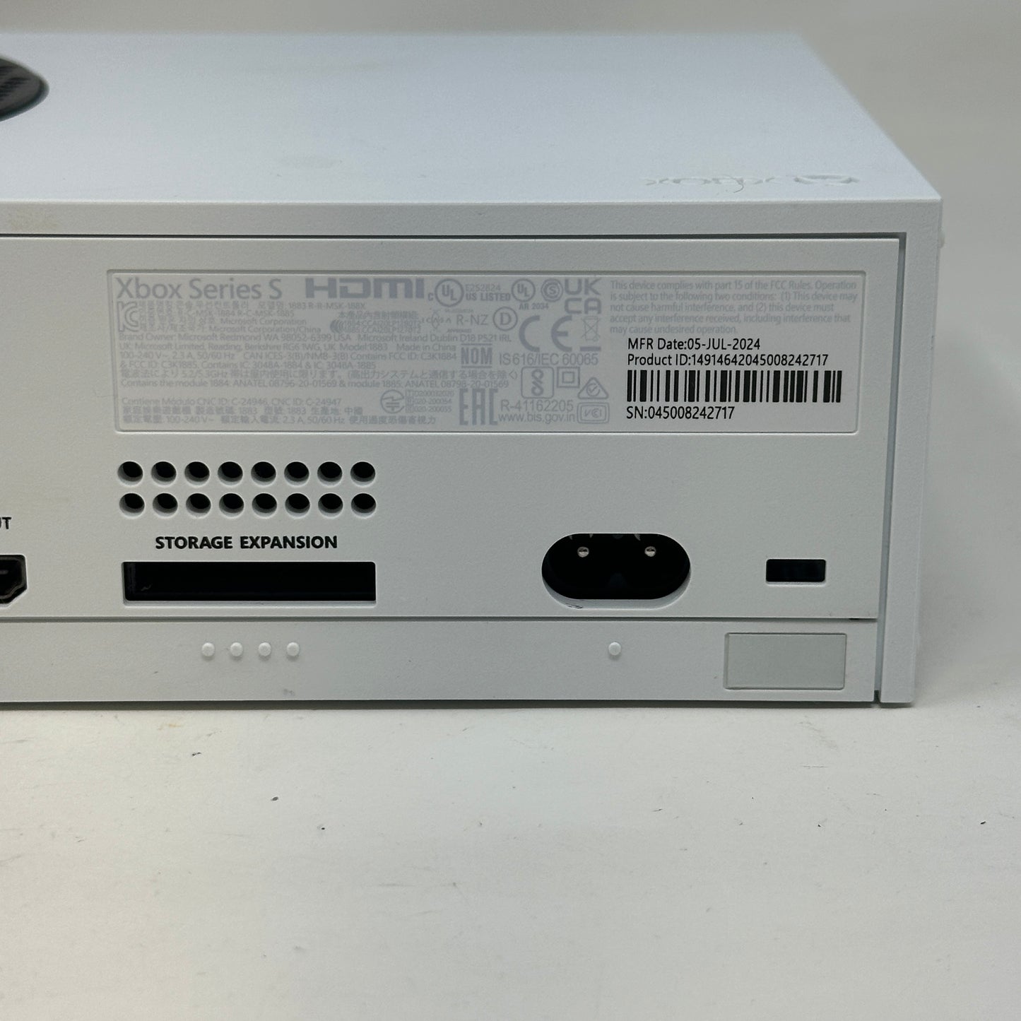 Microsoft Xbox Series S 512GB Console Gaming System Only Robot White 1883