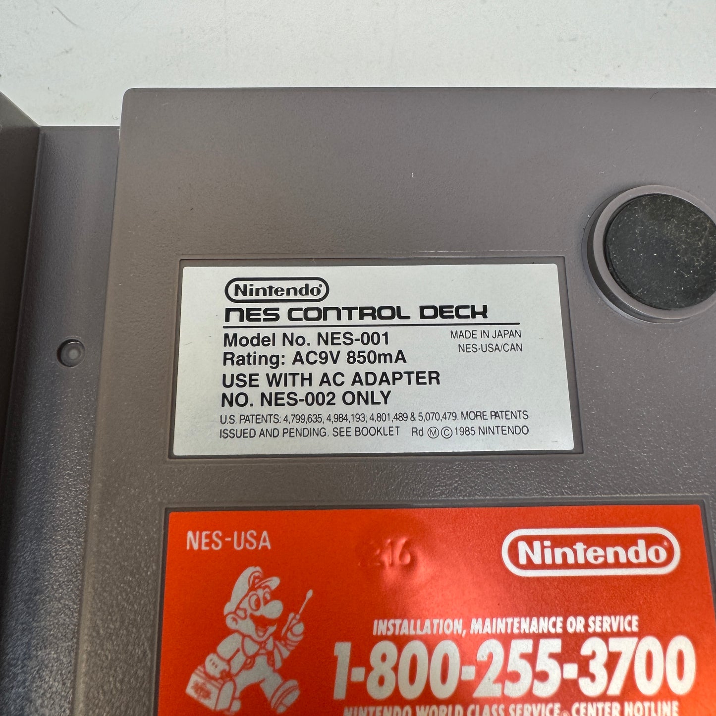 Nintendo Entertainment System NES Console Gaming System NES-001 Gray