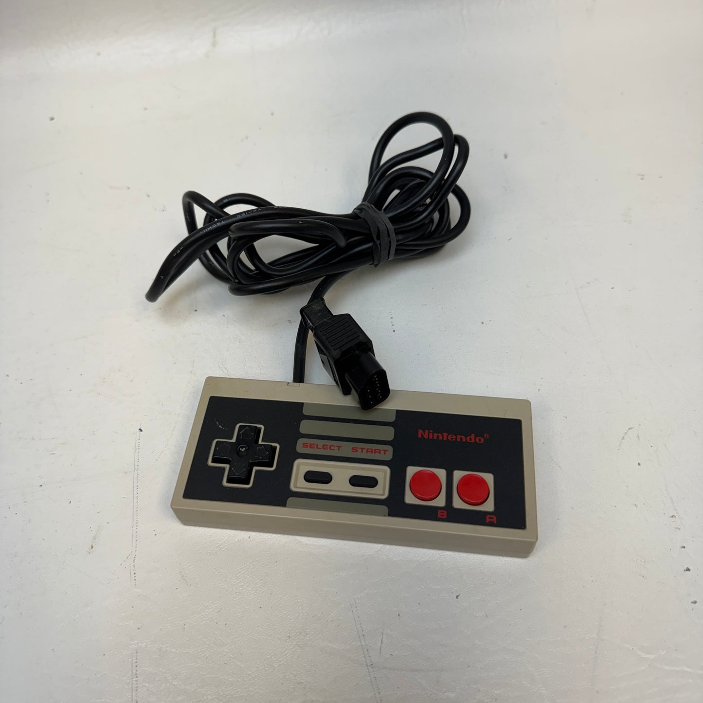 Nintendo Entertainment System NES Console Gaming System NES-001 Gray