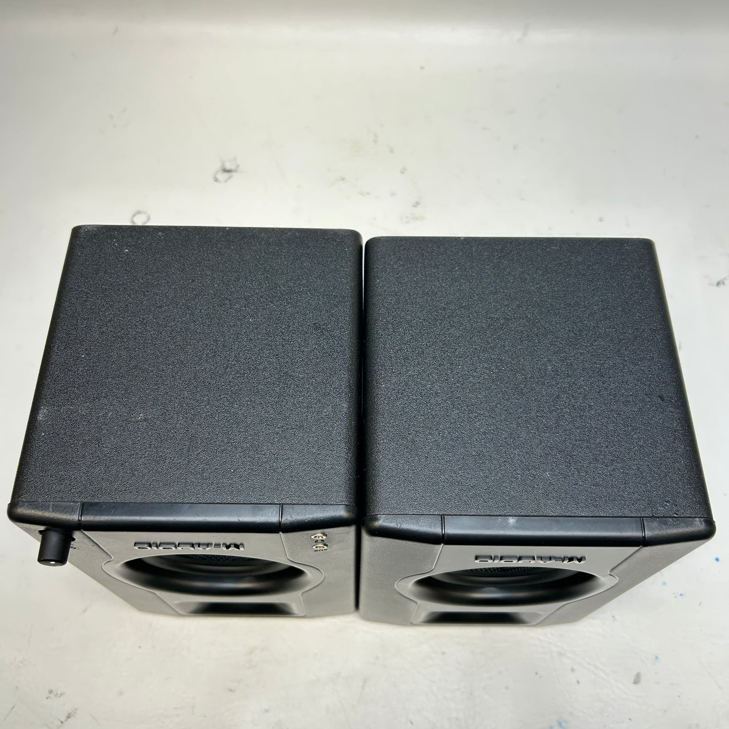 MAudio BX3BT 35" 120W Bluetooth Multimedia Reference Monitor
