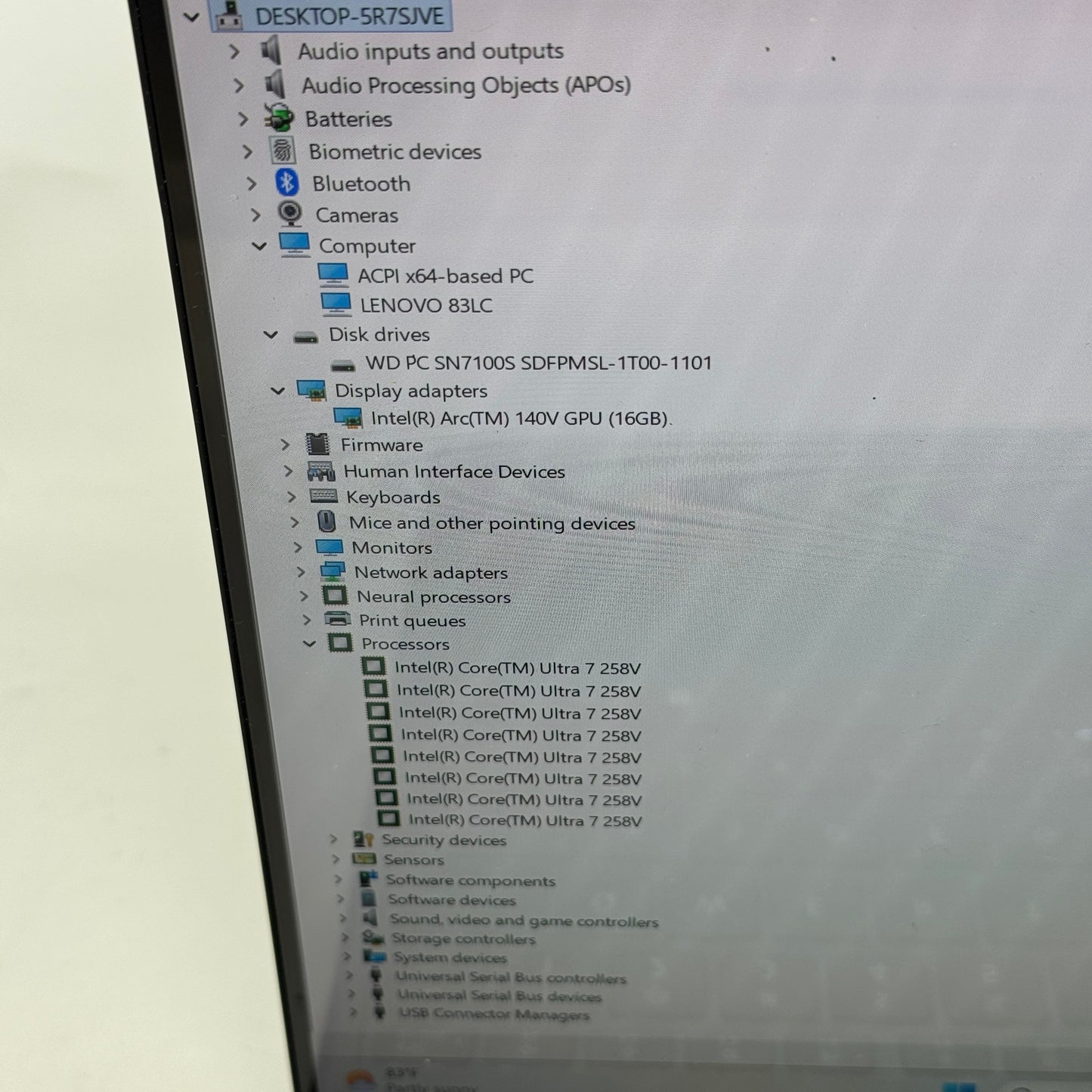 Lenovo Yoga 9i 2-in-1 83LC 14" Core Ultra 7 258V 2.2GHz 32GB RAM 1TB SSD
