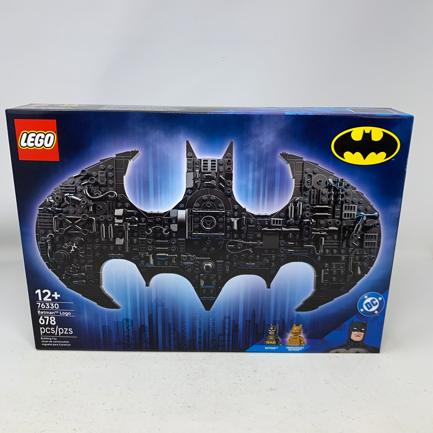 New Lego DC Batman Logo 76330 20th Anniversary Building Set 678 Pcs
