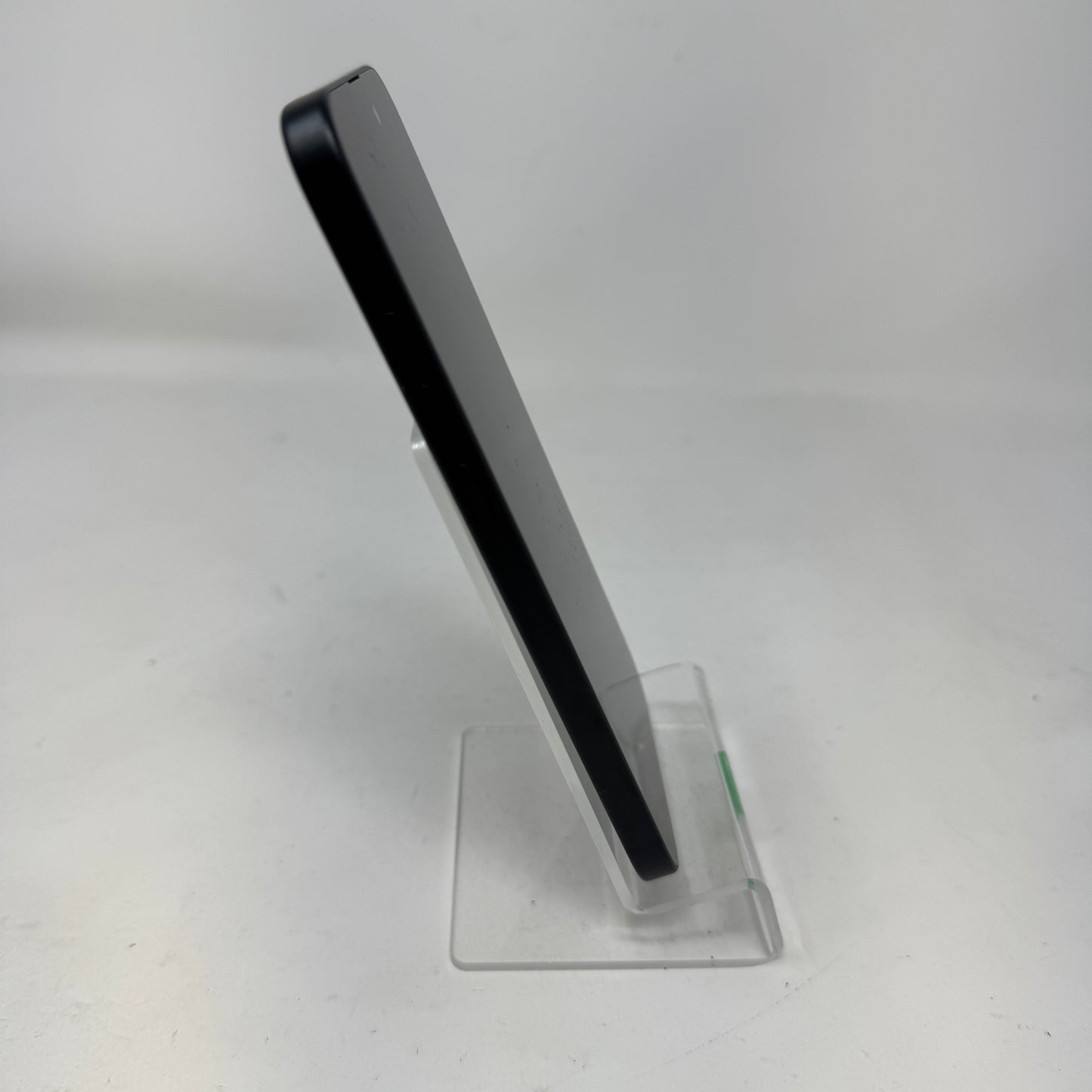 Factory Unlocked Apple iPhone 16 Plus 128GB Black MXUT3LL/A