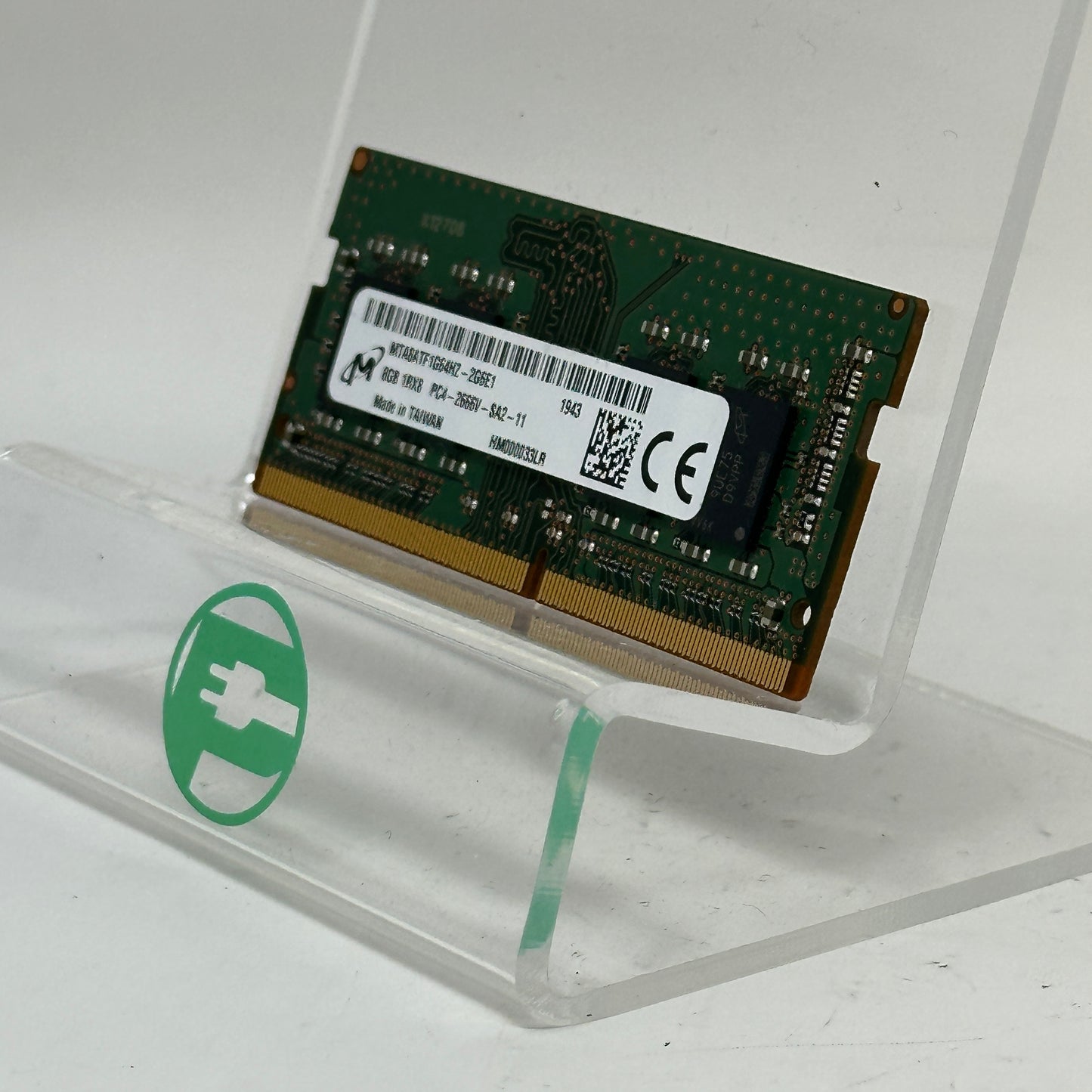 Micron  PC4-2666V-SA2 8GB (1x8GB) RAM DDR4 2666MHz MTA8ATF1G64HZ-2G6E1