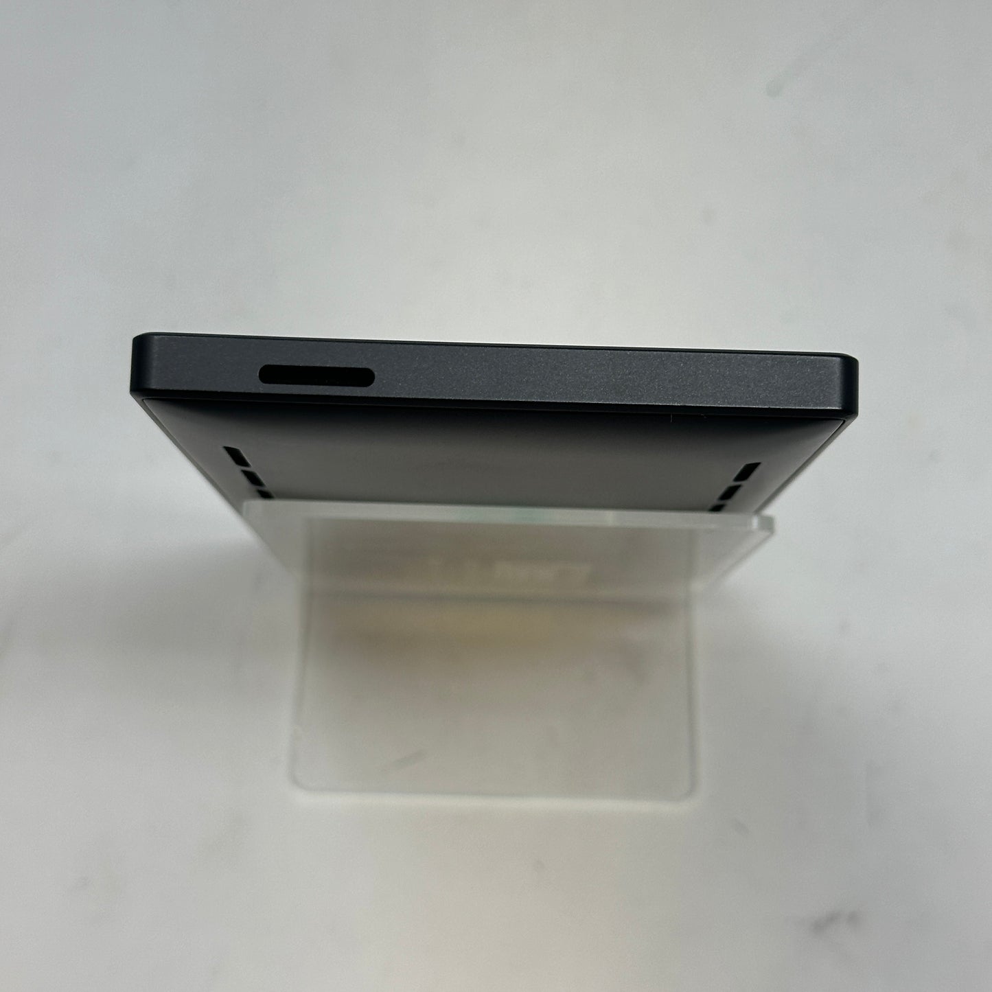 Razer Edge 5G 128GB Black Gaming Handheld Console RZ45-0460VWQ 6.8" 6GB RAM