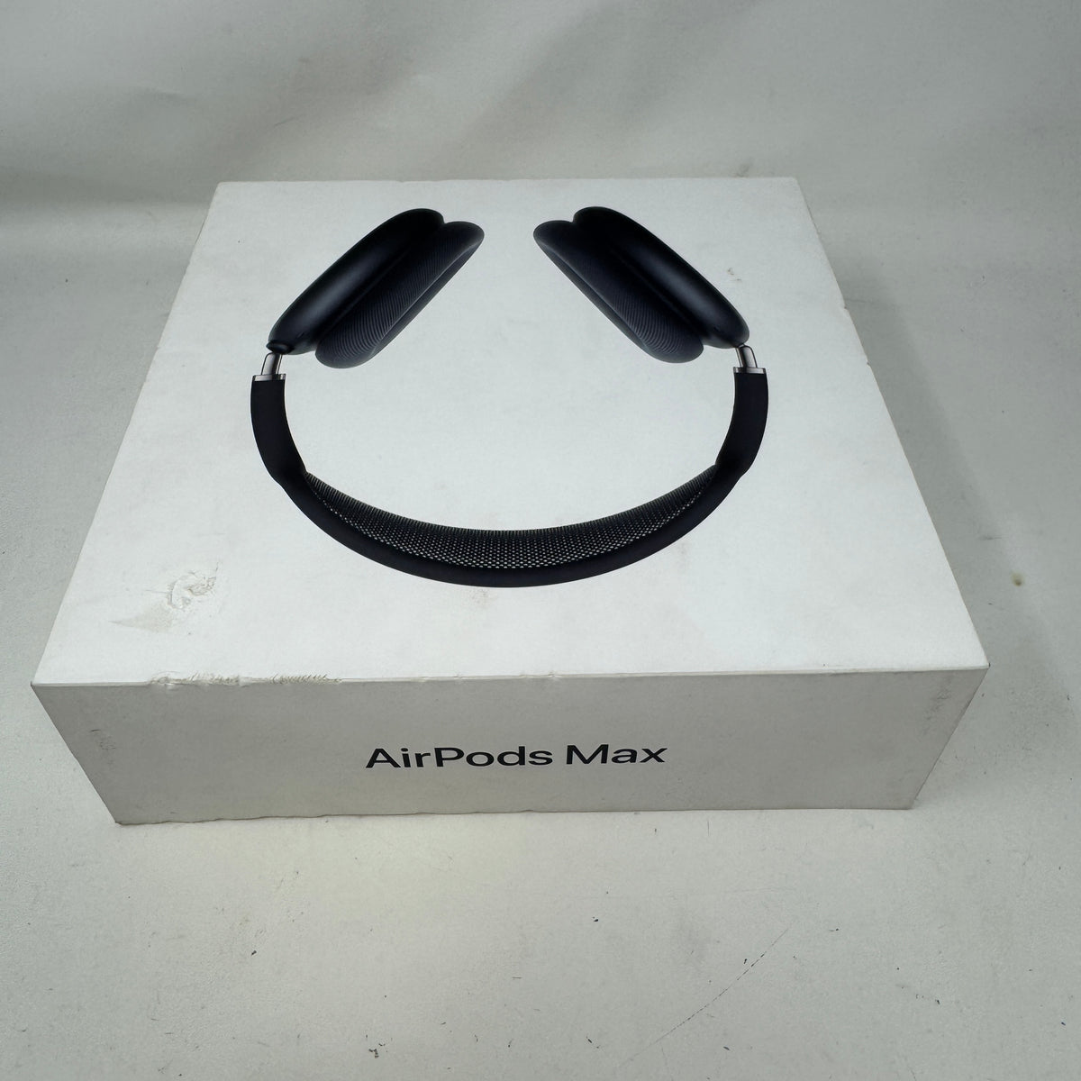 New Apple AirPods Max USB-C Wireless Over-Ear Headphones Midnight MWW43AM/A