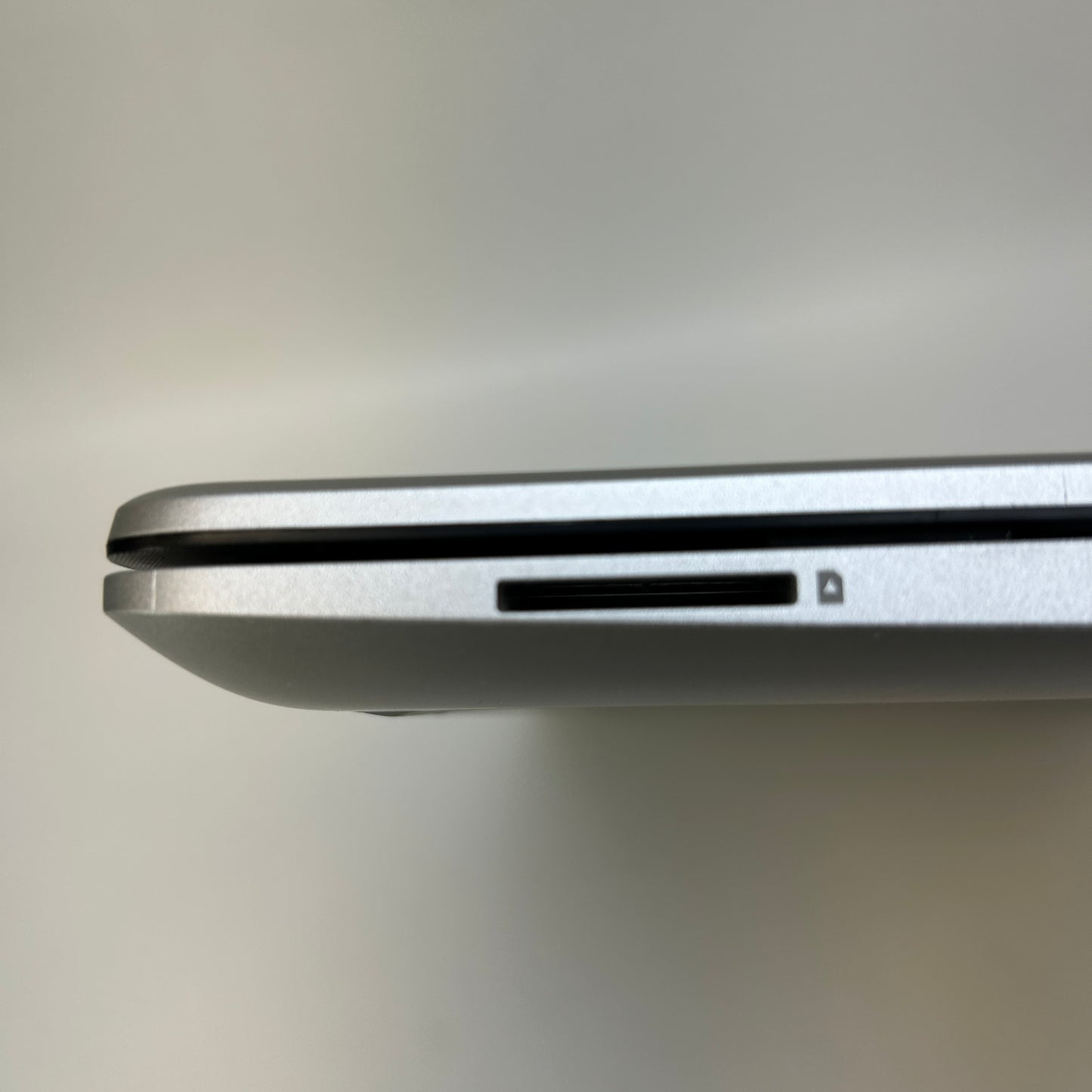 HP Laptop 15-DW3033DX 15.6" i3-1115G4 3.0GHz 8GB RAM 256GB SSD