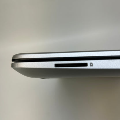 HP Laptop 15-DW3033DX 15.6" i3-1115G4 3.0GHz 8GB RAM 256GB SSD