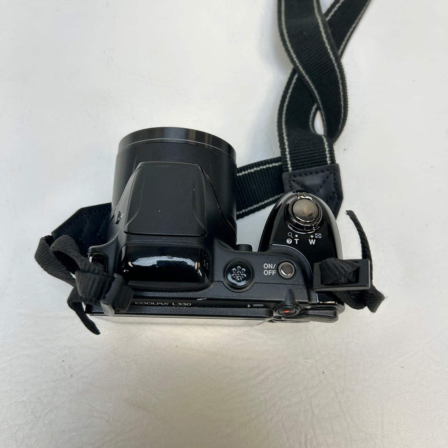 Nikon COOLPIX L330 20.2MP Bridge Camera