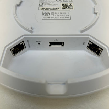 Ubiquiti UniFi AP AC PRO UAP-AC-PRO Dual-Band Access Point 450Mbps White