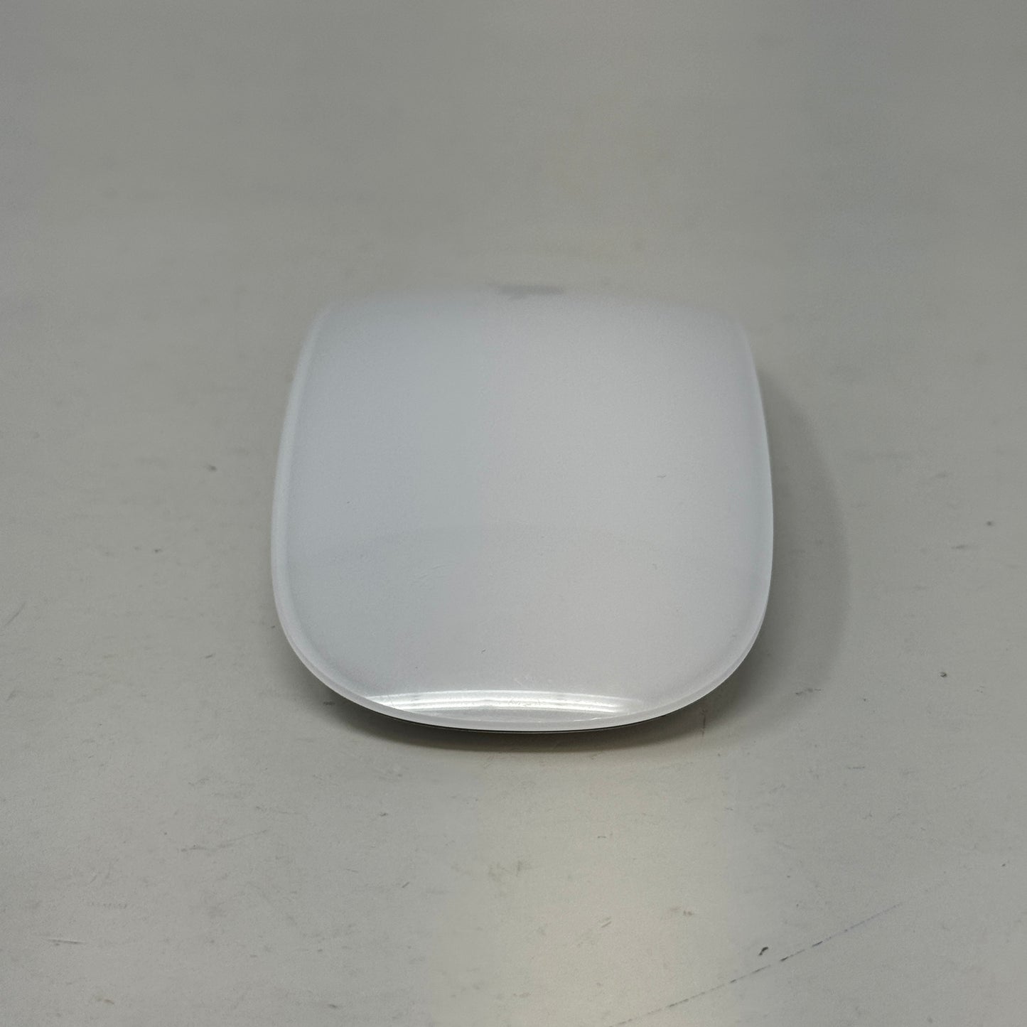 Apple Magic Mouse (USB-C) White - Model A3204 - Wireless & Multi-Touch