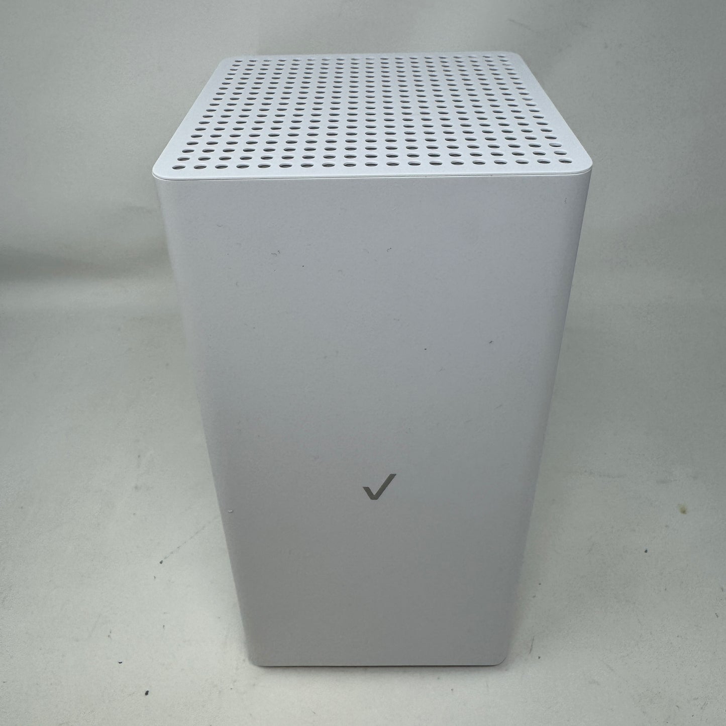 Verizon CR1000A Tri Band WiFi 6E Mesh WiFi Router