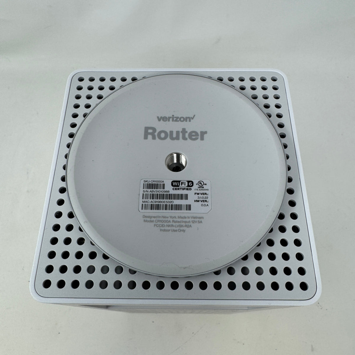 Verizon CR1000A Tri Band WiFi 6E Mesh WiFi Router
