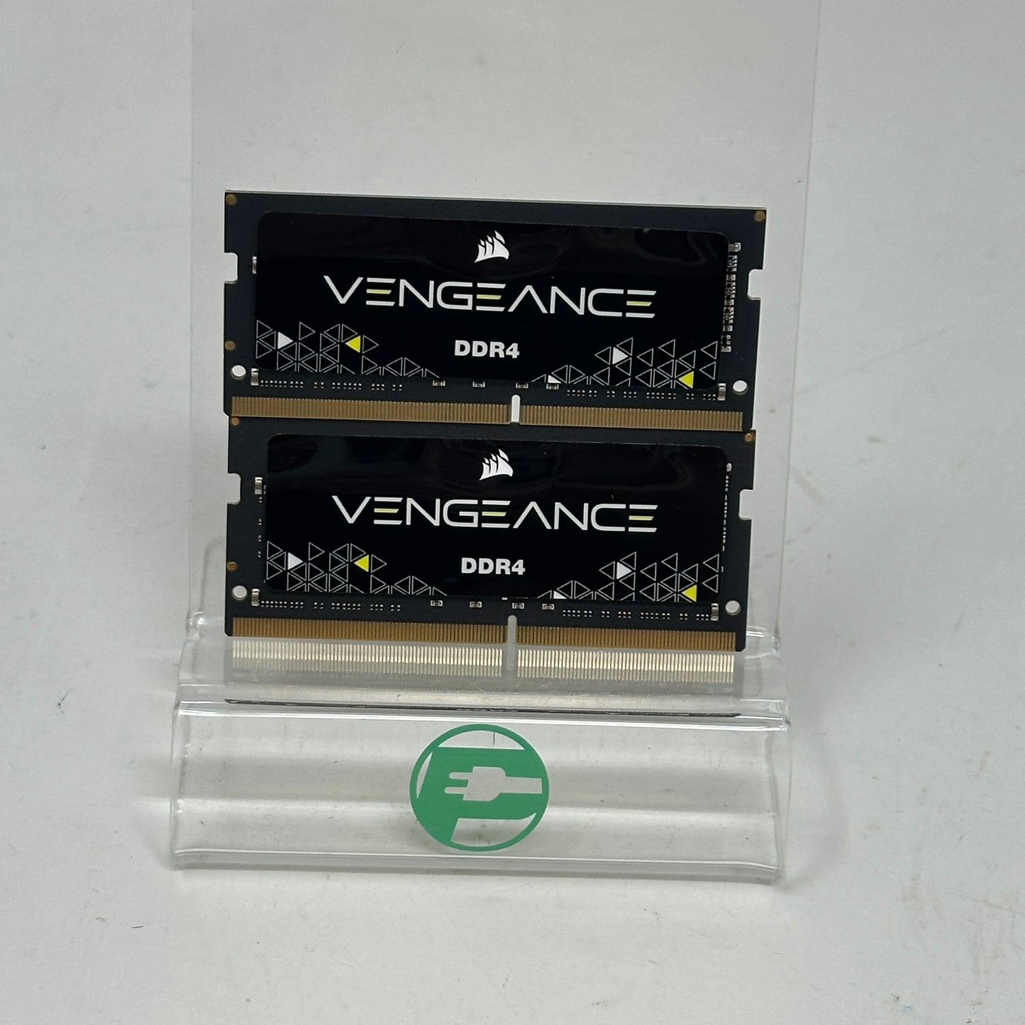 Corsair Vengeance 32GB (2x16GB) RAM DDR4 2666MHz CMSX32GX4M2A2666C18