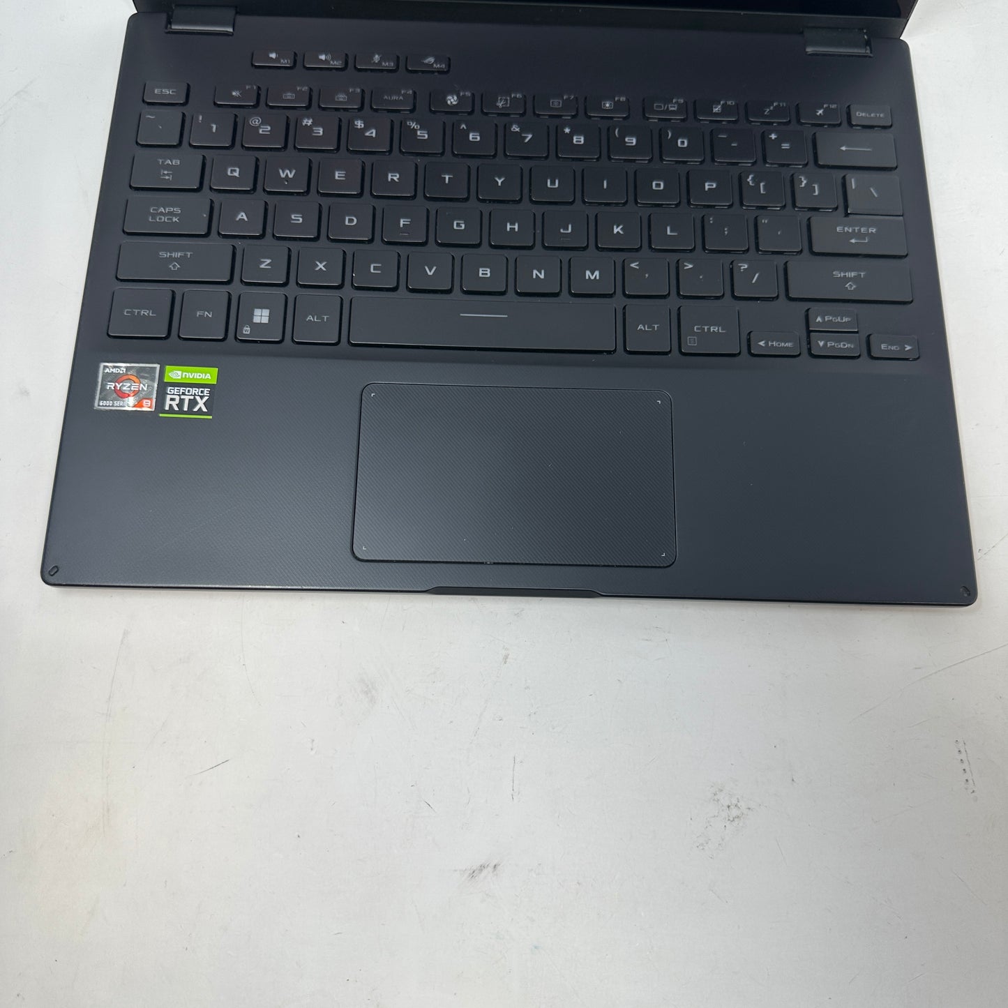 Asus ROG Flow X13 GV301RE 13.4 Ryzen 9 6900HS 3.3GHz 16GB RAM 1TB SSD GeForce 