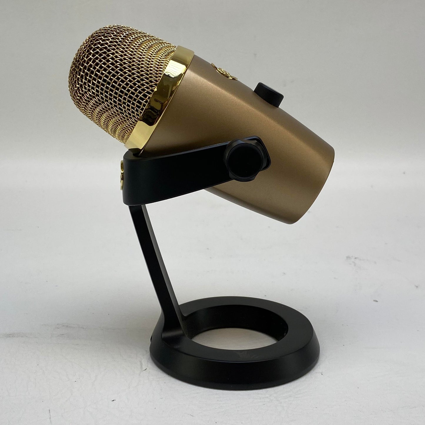 Blue Yeti Nano Professional Condenser USB Microphone A00098