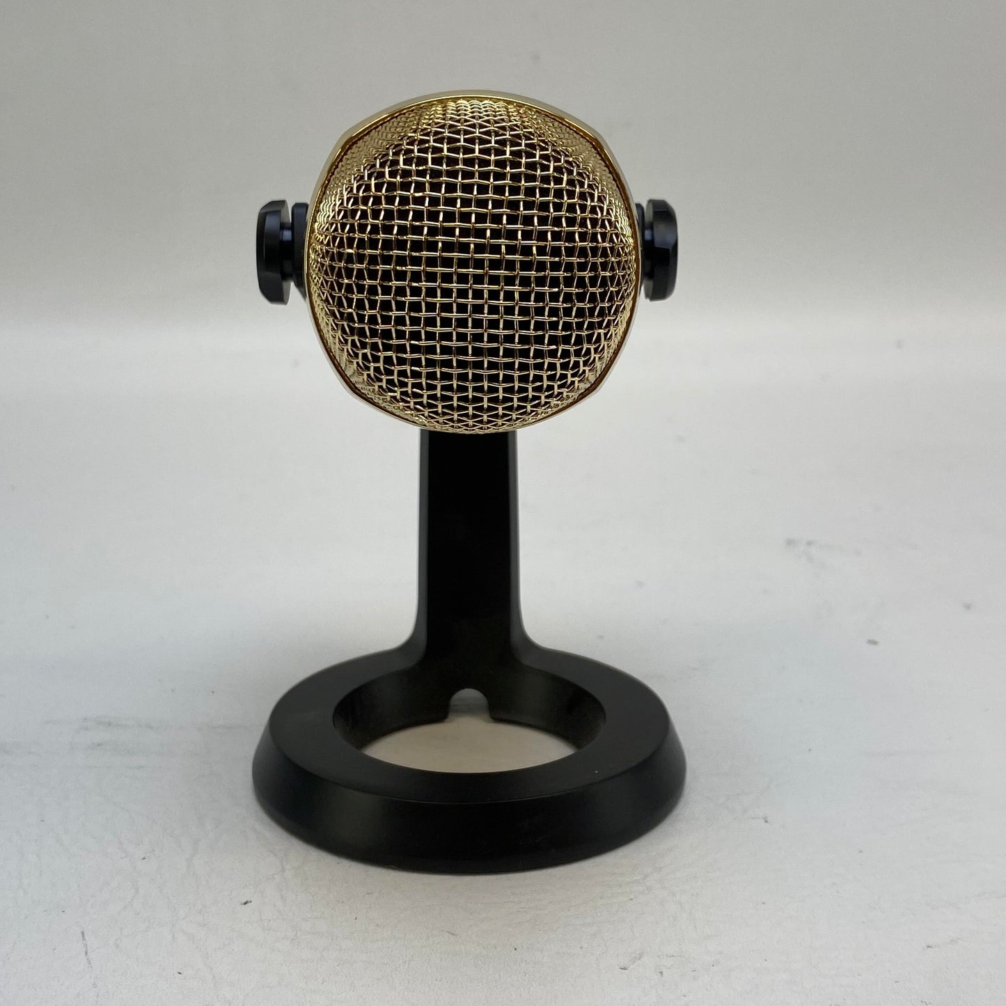 Blue Yeti Nano Professional Condenser USB Microphone A00098